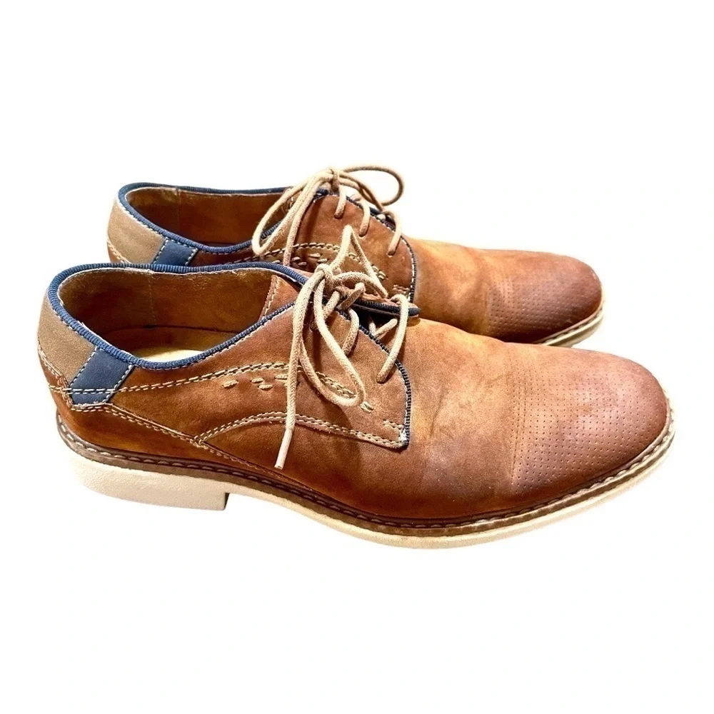 FREEMAN,SAWYER, MENS LACEUP OXFORDS. BROWN SUEDE WITH NAVY BLUE TRIM.SIZE 8 1/2M